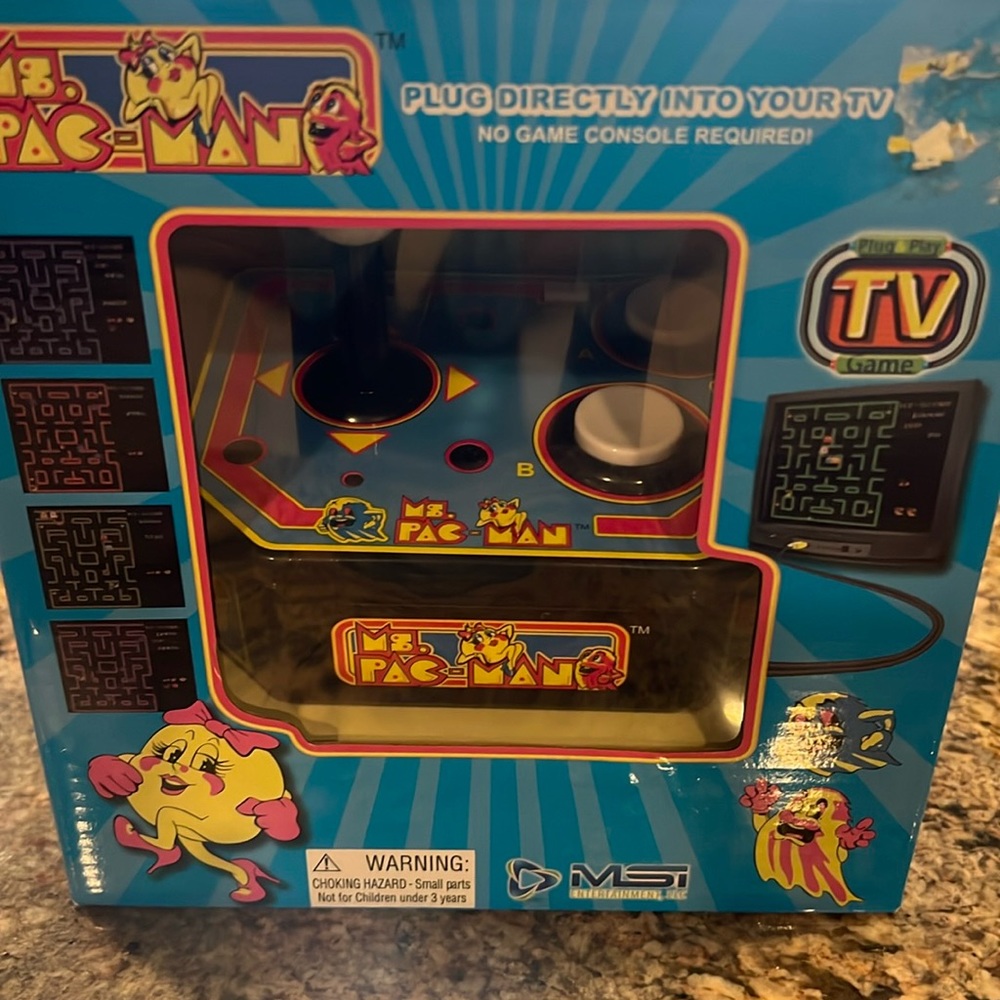 Plug and Play Ms. PAC-MAN